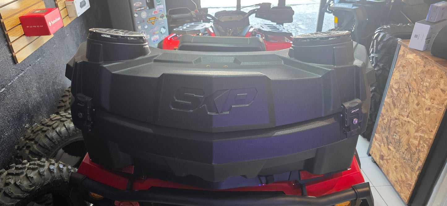Maletero Trasero SKP de 2 Bocinas 6.5 Rockford Fosgate