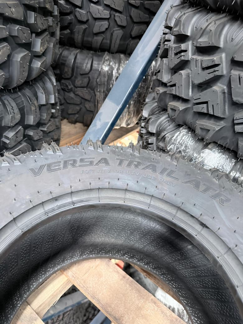Juego de Llantas Carlstar VersaTrail