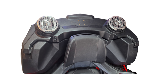 Maletero Trasero SKP de 2 Bocinas 6.5 Rockford Fosgate